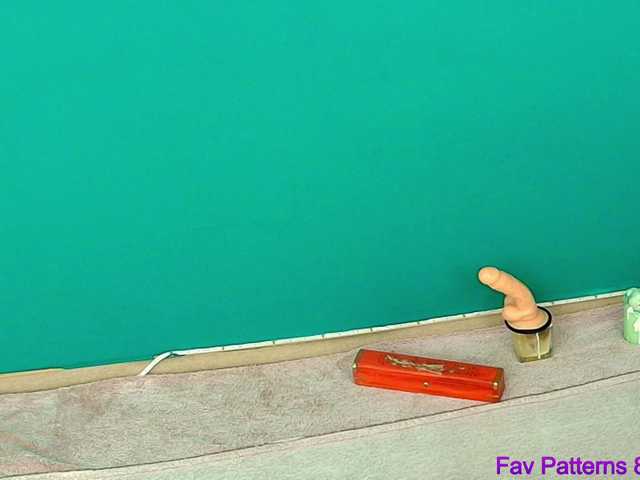 Emma-Donovani's BongaCams show and profile