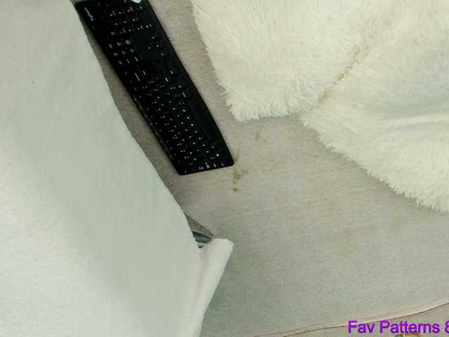 Emma-Donovani's BongaCams show and profile