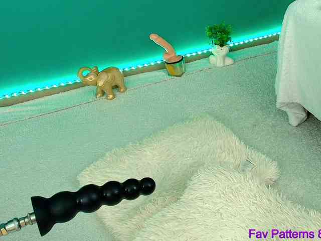 Emma-Donovani webcam