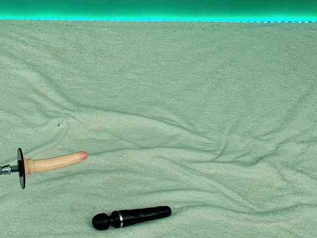 Emma-Donovani Emma-Donovani