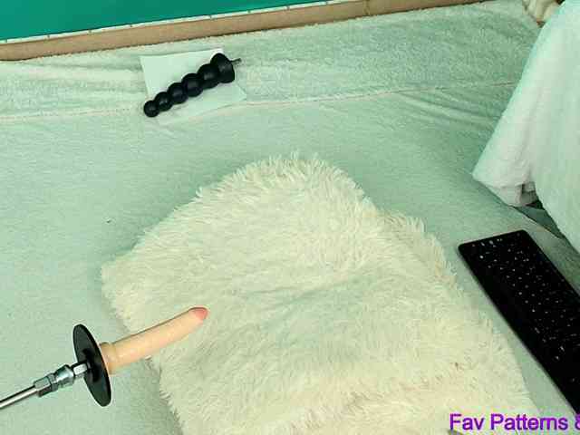 Emma-Donovani webcam