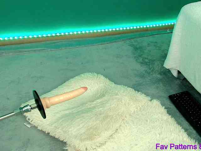 Emma-Donovani webcam