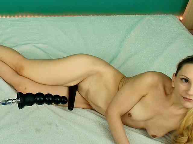 Emma-Donovani Emma-Donovani