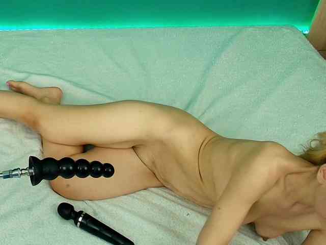 Emma-Donovani Emma-Donovani