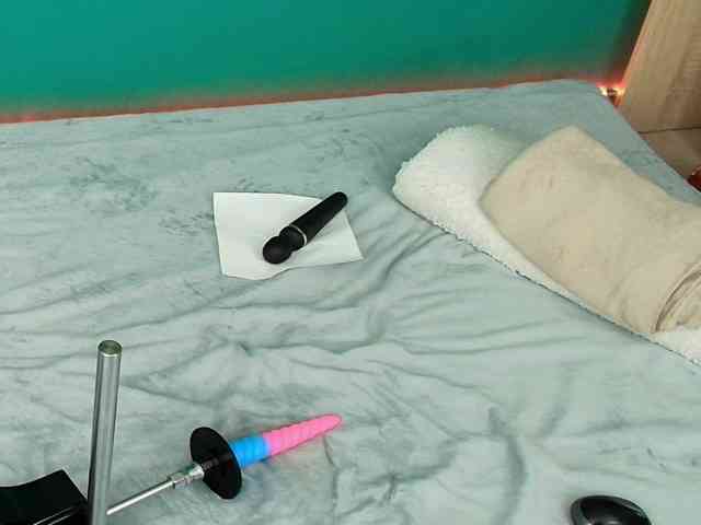 Emma-Donovani webcam