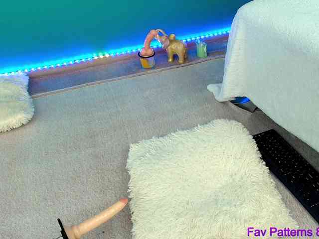 Emma-Donovani webcam