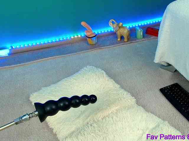 Emma-Donovani webcam