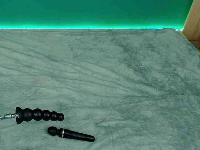 Emma-Donovani Emma-Donovani