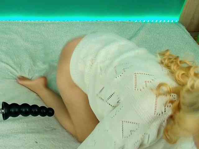 Emma-Donovani Emma-Donovani