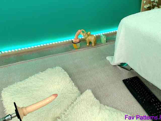 Emma-Donovani webcam