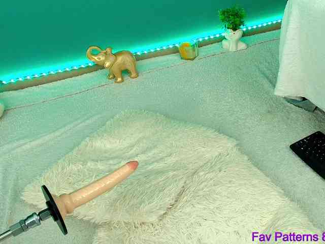 Emma-Donovani webcam