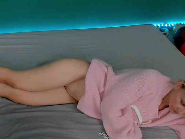Emma-Donovani webcam