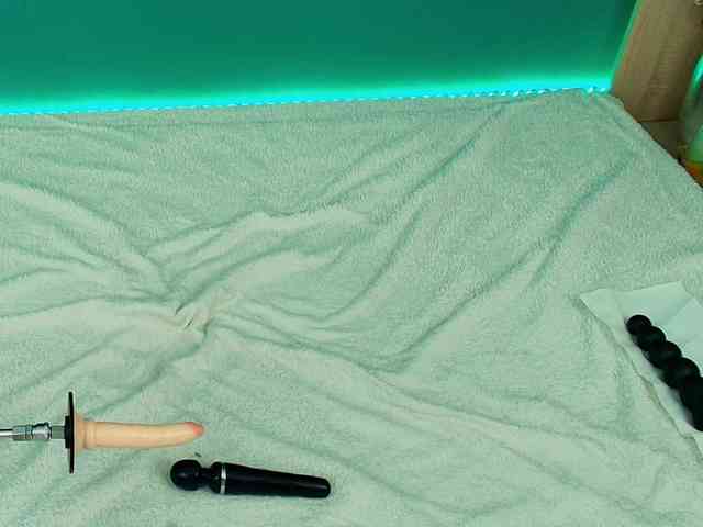 Emma-Donovani Emma-Donovani