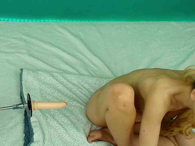 Emma-Donovani Emma-Donovani