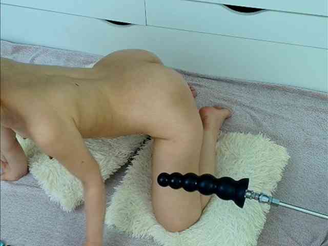 Emma-Donovani webcam