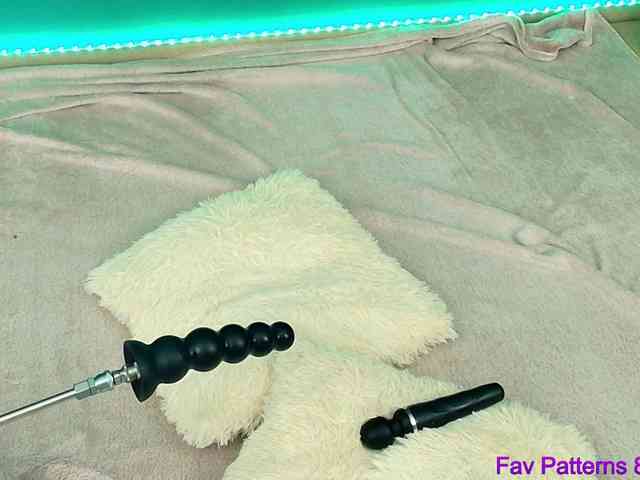 Emma-Donovani webcam