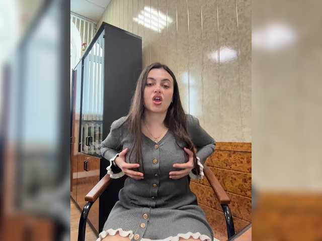 NikkySecrets's BongaCams profile