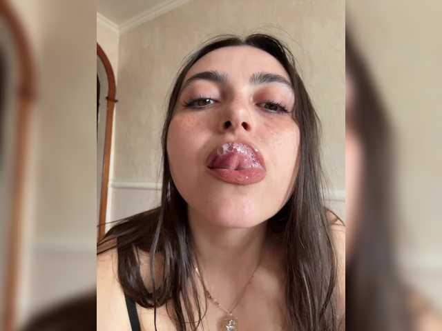 NikkySecrets's BongaCams profile