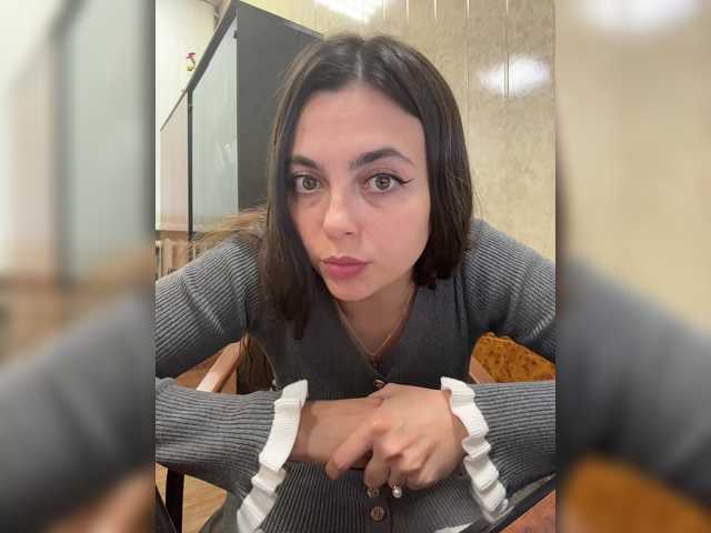 NikkySecrets from BongaCams