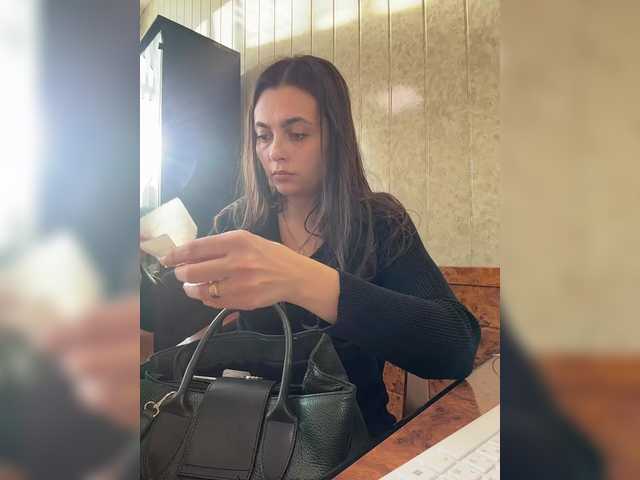 NikkySecrets's BongaCams show and profile