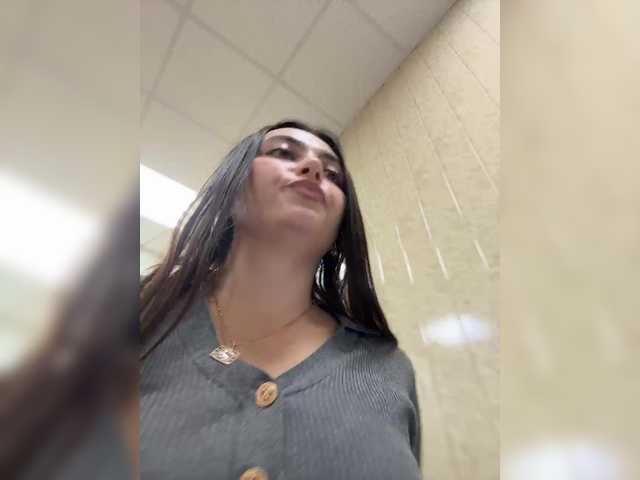 NikkySecrets live cam