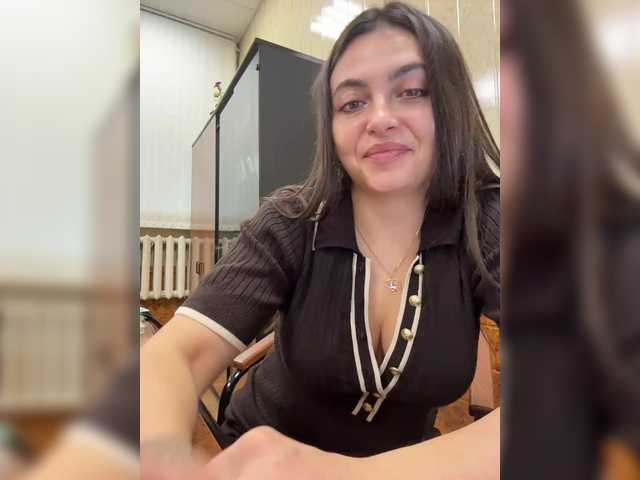 Sex chat gratuit in direct cu NikkySecrets pe BongaCams