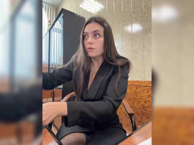 go to chat with LustySass