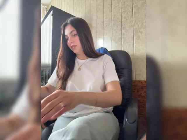 LustySass webcam
