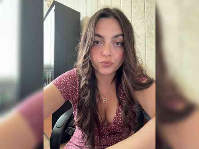 chat free online NikkySecrets