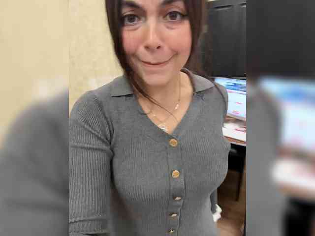 LustySass webcam