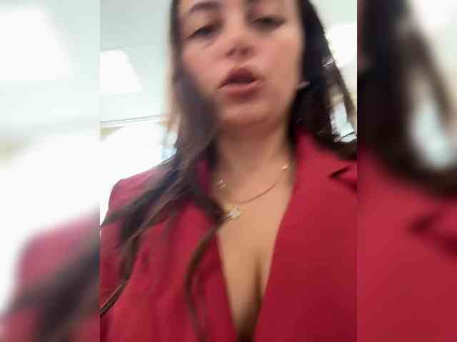 LustySass webcam