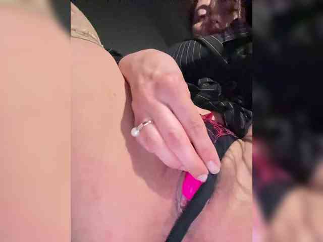 live chat cam NikkySecrets