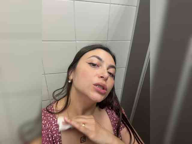 live cam adult NikkySecrets