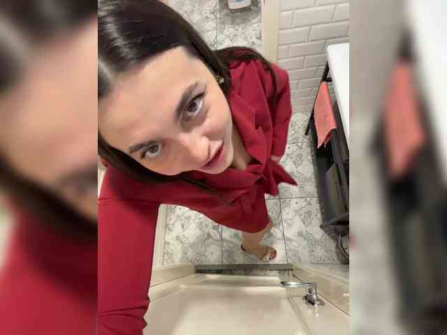 webcam adult NikkySecrets