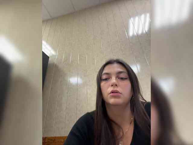 LustySass webcam