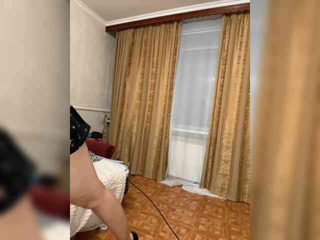 LustySass webcam