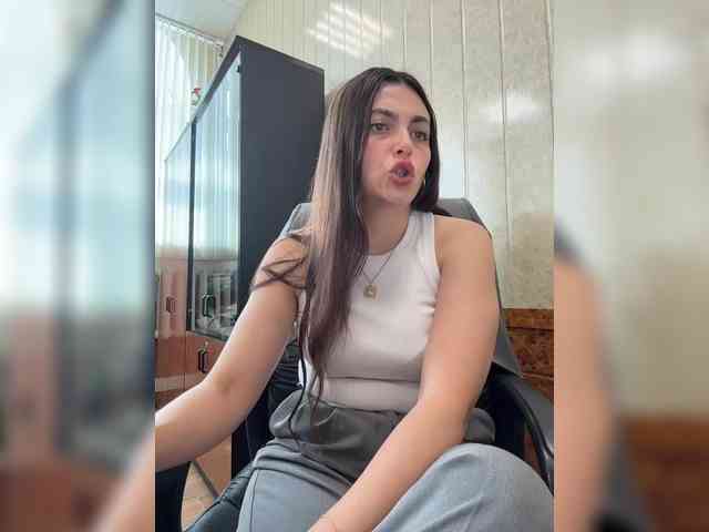 LustySass webcam