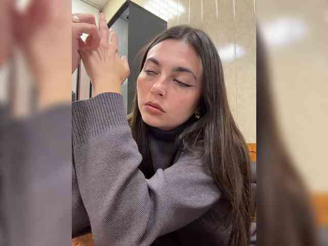 LustySass webcam