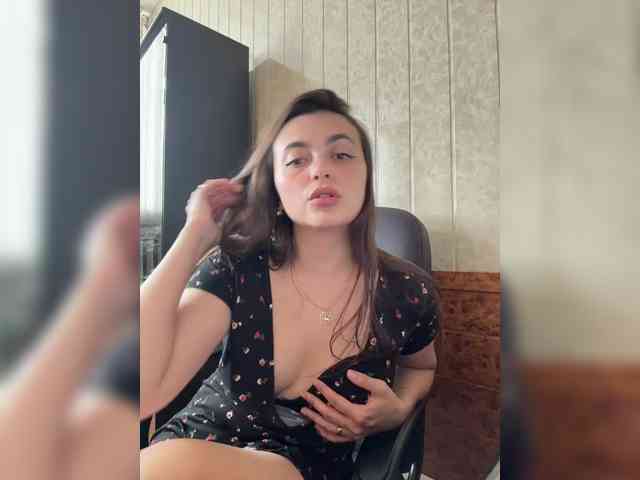 LustySass webcam