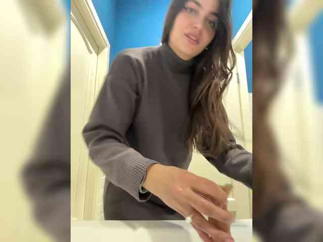 LustySass webcam