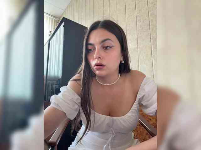 live cam NikkySecrets