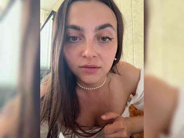 LustySass webcam