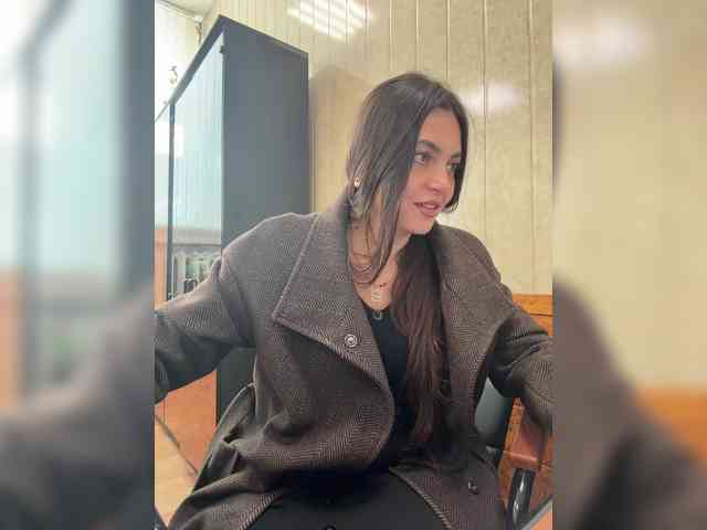 NikkySecrets's webcam live show