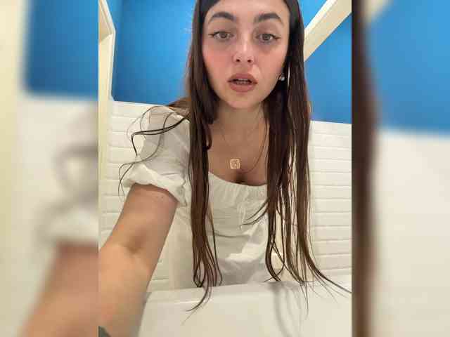 chat with online NikkySecrets