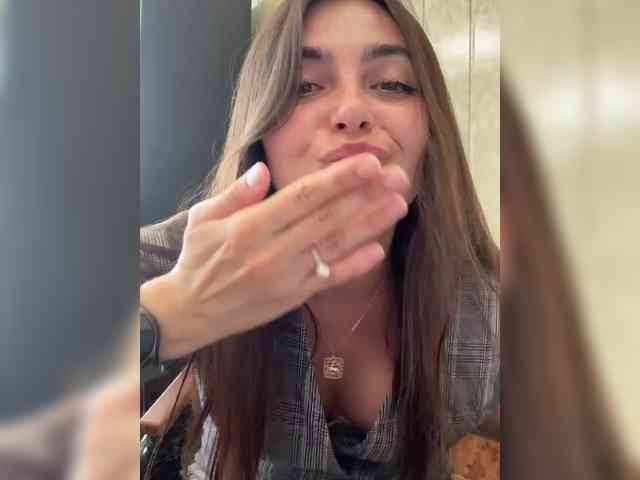 LustySass webcam