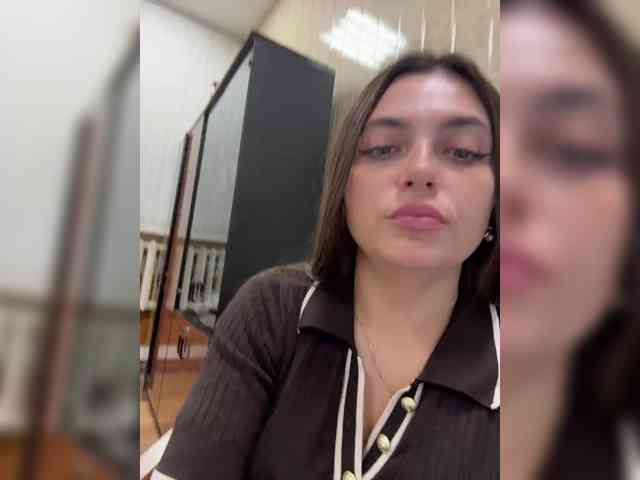 LustySass webcam
