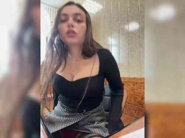 nude amateur cam NikkySecrets