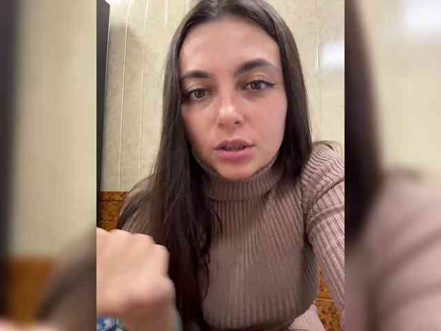 LustySass webcam