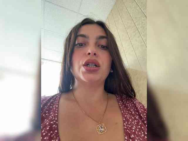 LustySass webcam