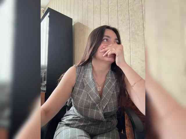 LustySass webcam